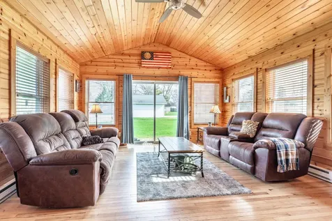 122 W Fir Avenue Fergus Falls MN 56537