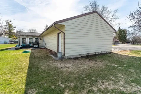 122 W Fir Avenue Fergus Falls MN 56537