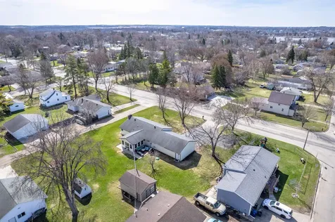 122 W Fir Avenue Fergus Falls MN 56537