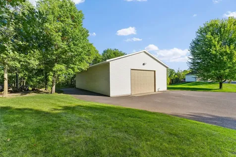 39541 Eastwood Avenue North Branch MN 55056