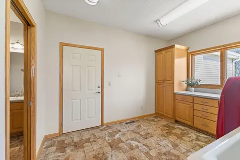 39541 Eastwood Avenue North Branch MN 55056