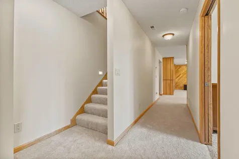 39541 Eastwood Avenue North Branch MN 55056