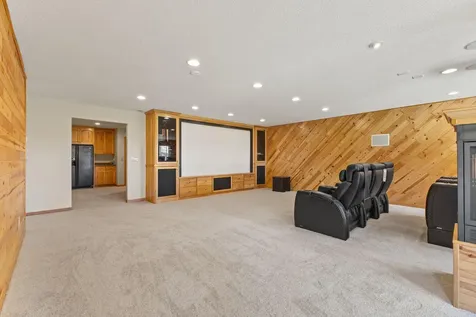 39541 Eastwood Avenue North Branch MN 55056