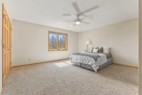 39541 Eastwood Avenue North Branch MN 55056
