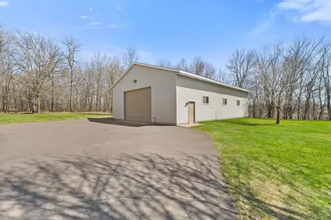 39541 Eastwood Avenue North Branch MN 55056