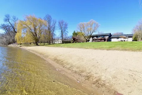5123 Green Meadow Road SE Alexandria MN 56360