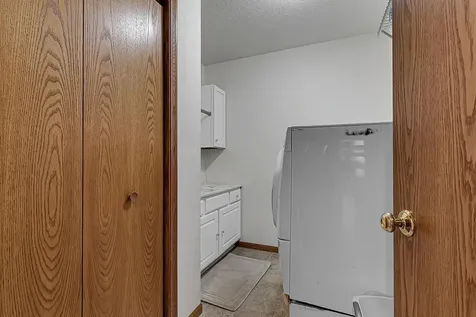 483 Voyager Drive Alexandria MN 56308