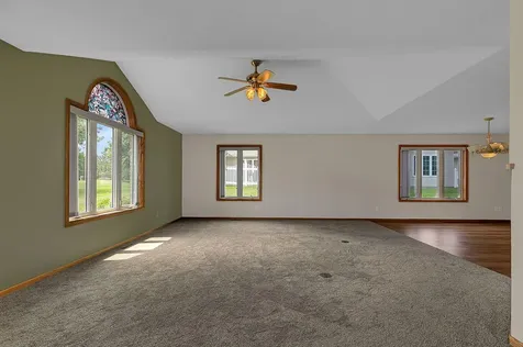 483 Voyager Drive Alexandria MN 56308
