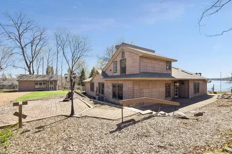 3625 Tuxedo Road Minnetrista MN 55364