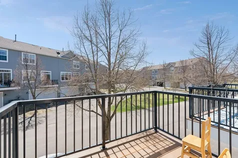 1354 Savanna Drive Shakopee MN 55379