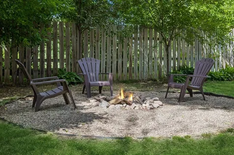 8648 Park Avenue Saint Bonifacius MN 55375