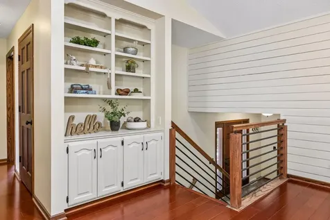 8648 Park Avenue Saint Bonifacius MN 55375