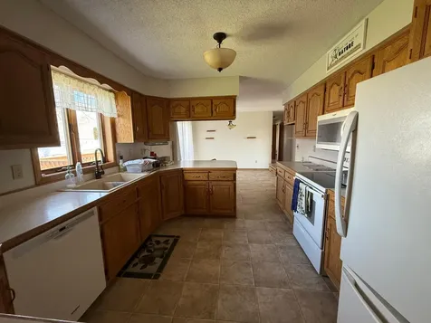 16187 County Road 8 Barney ND 58008