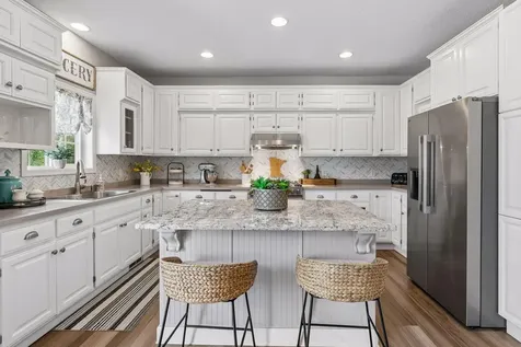 17437 Hazel Court Lakeville MN 55044