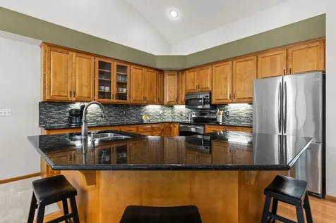 112021 Hidden Creek Place Chaska MN 55318