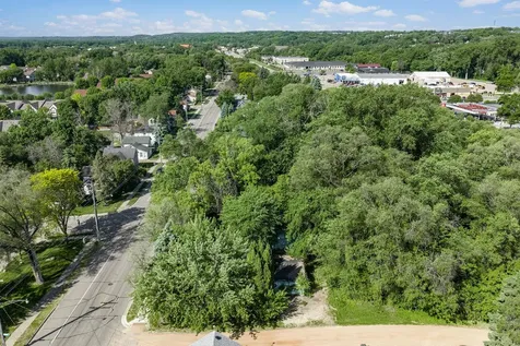 947 Stoughton Avenue Chaska MN 55318
