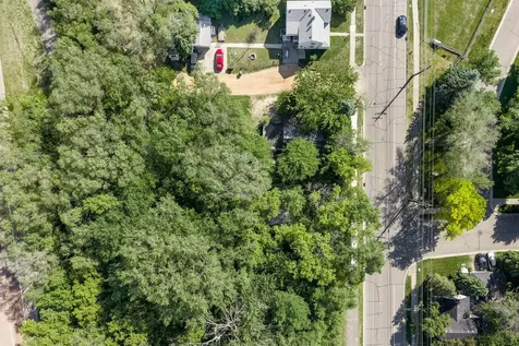 947 Stoughton Avenue Chaska MN 55318