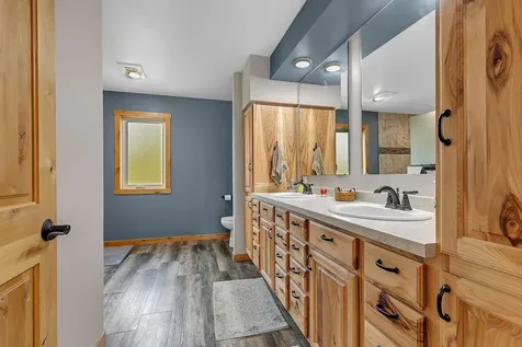 1315 Karnis Drive NW Alexandria MN 56308