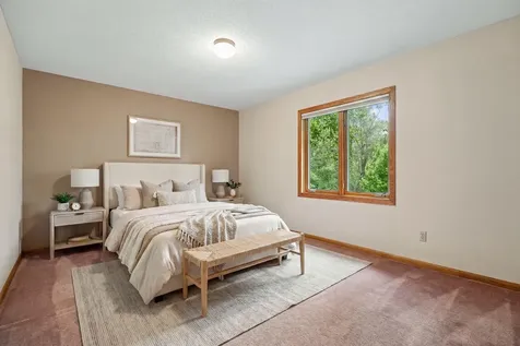 8290 W Lake Court Chanhassen MN 55317