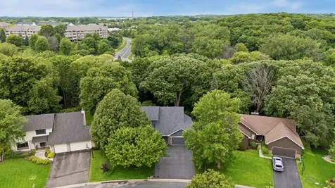 8290 W Lake Court Chanhassen MN 55317