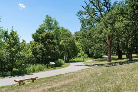 8290 W Lake Court Chanhassen MN 55317