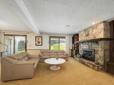 6777 W 82nd Street Bloomington MN 55438