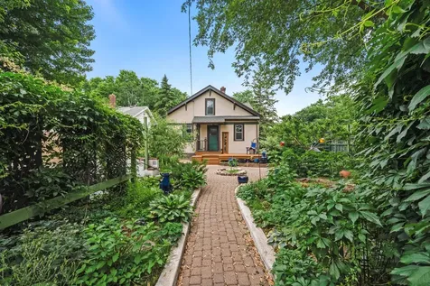 2752 41st Avenue S Minneapolis MN 55406