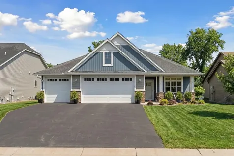 25407 Farmstead Lane Wyoming MN 55092