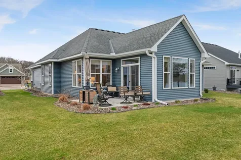 25407 Farmstead Lane Wyoming MN 55092