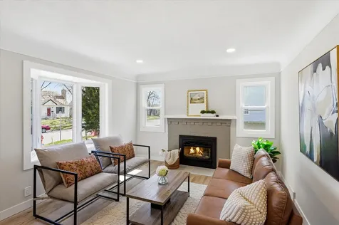 3370 Library Lane Saint Louis Park MN 55426