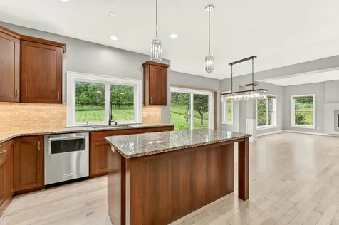 1720 Kerry Drive NE Rochester MN 55906