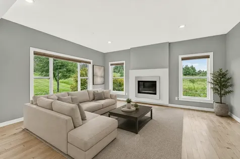 1720 Kerry Drive NE Rochester MN 55906