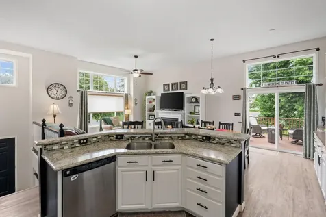 15685 Chestnut Way Rosemount MN 55068