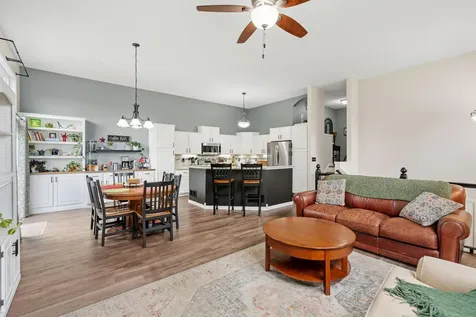 15685 Chestnut Way Rosemount MN 55068
