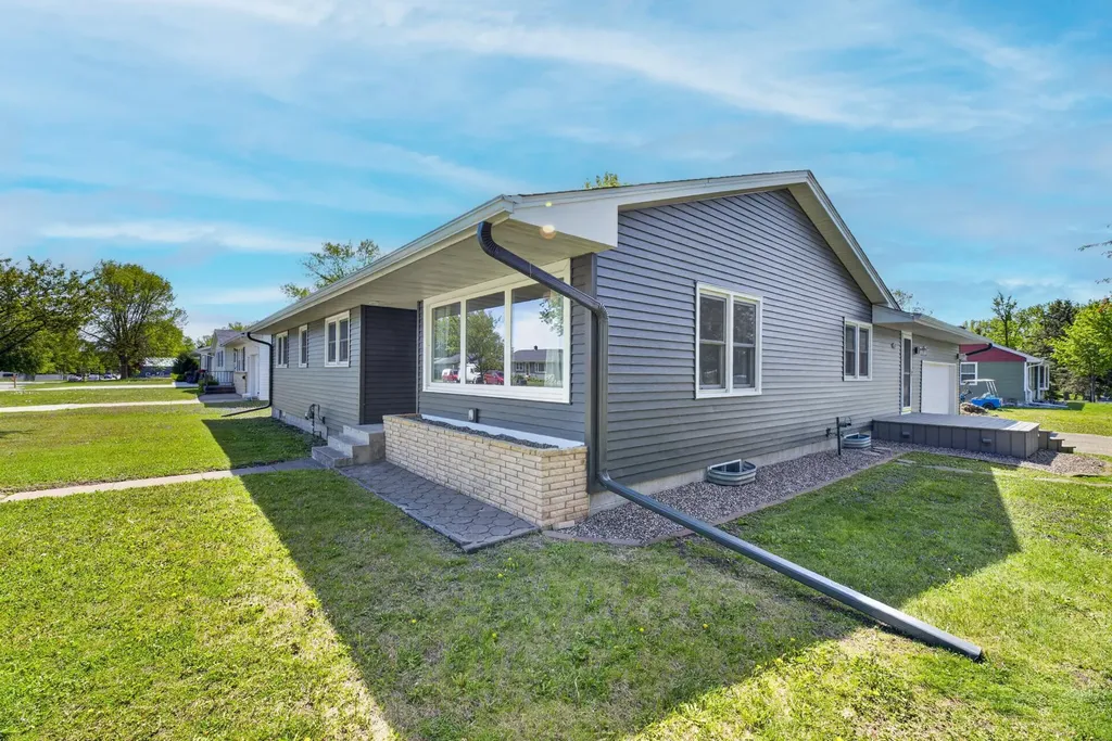 822 W Chandler Street Arlington MN 55307