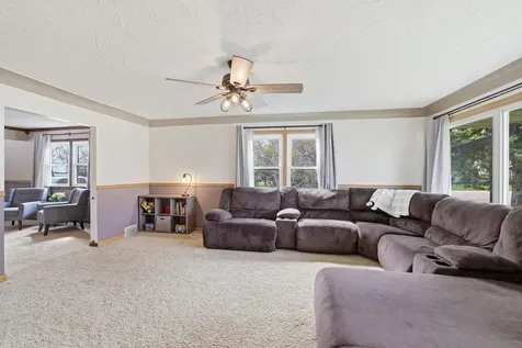 822 W Chandler Street Arlington MN 55307