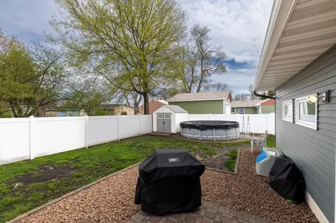822 W Chandler Street Arlington MN 55307