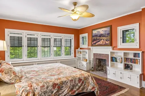 502 Grand Hill Saint Paul MN 55102