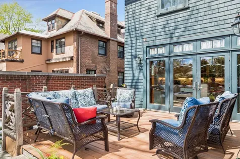 502 Grand Hill Saint Paul MN 55102