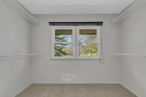 3604 Crestwood Drive NE Alexandria MN 56308
