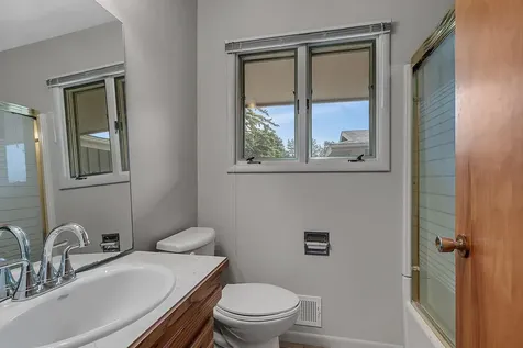 3604 Crestwood Drive NE Alexandria MN 56308