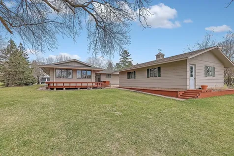 3604 Crestwood Drive NE Alexandria MN 56308
