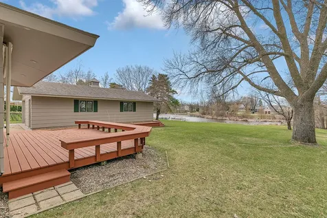 3604 Crestwood Drive NE Alexandria MN 56308