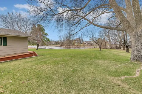 3604 Crestwood Drive NE Alexandria MN 56308