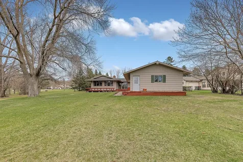 3604 Crestwood Drive NE Alexandria MN 56308