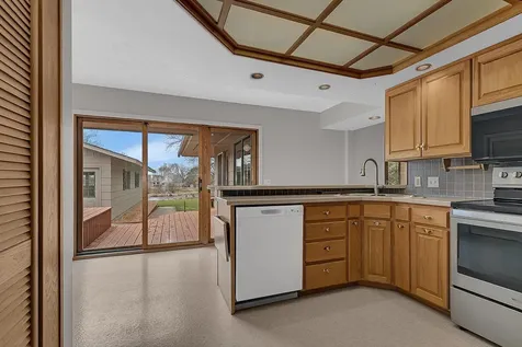 3604 Crestwood Drive NE Alexandria MN 56308