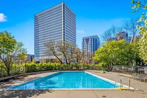 15 S 1st Street Minneapolis MN 55401