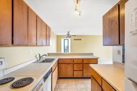 15 S 1st Street Minneapolis MN 55401