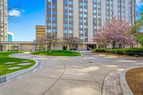 15 S 1st Street Minneapolis MN 55401
