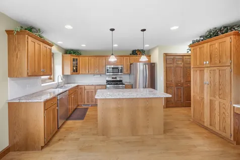 20252 728th Avenue Dassel MN 55325